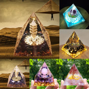 Prisma Calming Energy Pyramid 6CM with crystals, promoting relaxation and balance.
